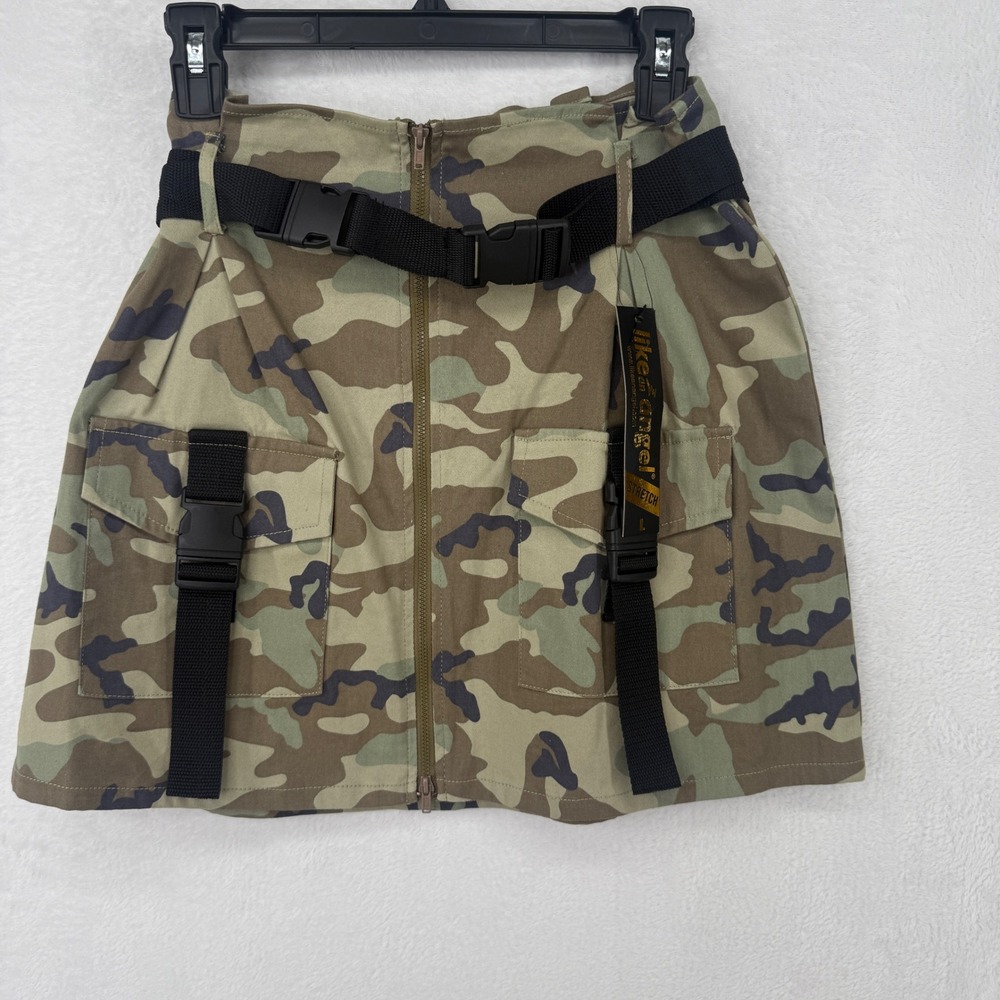 Like an Angel Camo Utility Mini Skirt Womens L Olive Camo Zip Front Buckle NEW